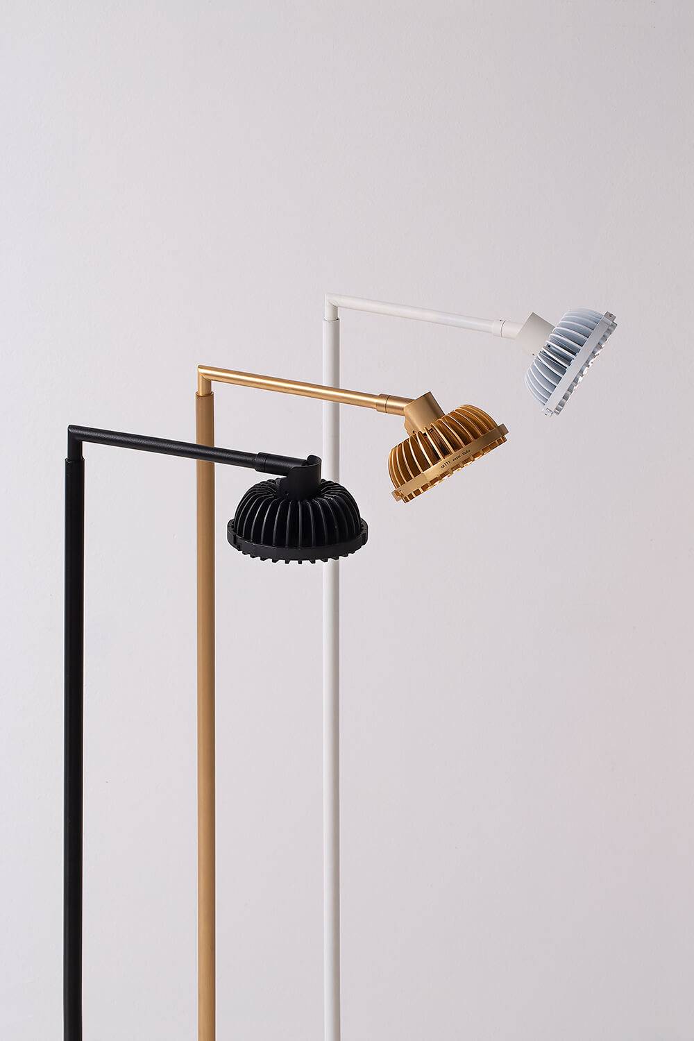 ar111 - 145/ph dim on/off